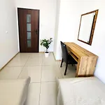Luxury Kings 50m2 2 Pok. Downtown Dobrego Pasterza Piekny Apartment