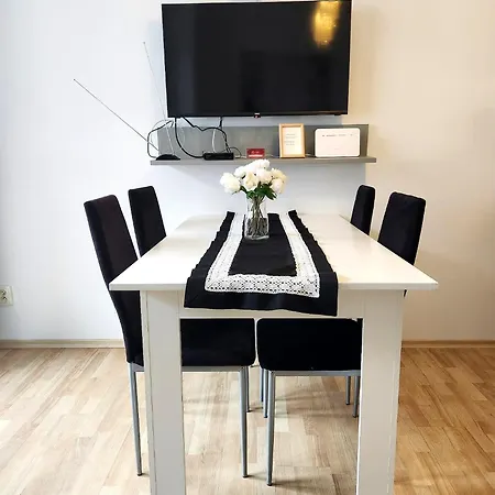 Luxury Kings 55m2 3 Pok Downtown Dobrego Pasterza Piekny Apartmán Krakov