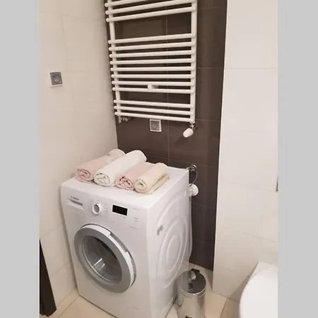 아파트 Luxury Kings 55m2 3 Pok Downtown Dobrego Pasterza Piekny 크라쿠프