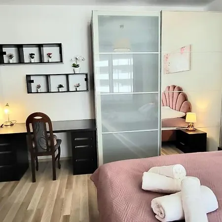 아파트 Luxury Kings 55m2 3 Pok Downtown Dobrego Pasterza Piekny