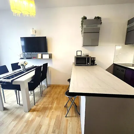 Appartement Luxury Kings 55m2 3 Pok Downtown Dobrego Pasterza Piekny